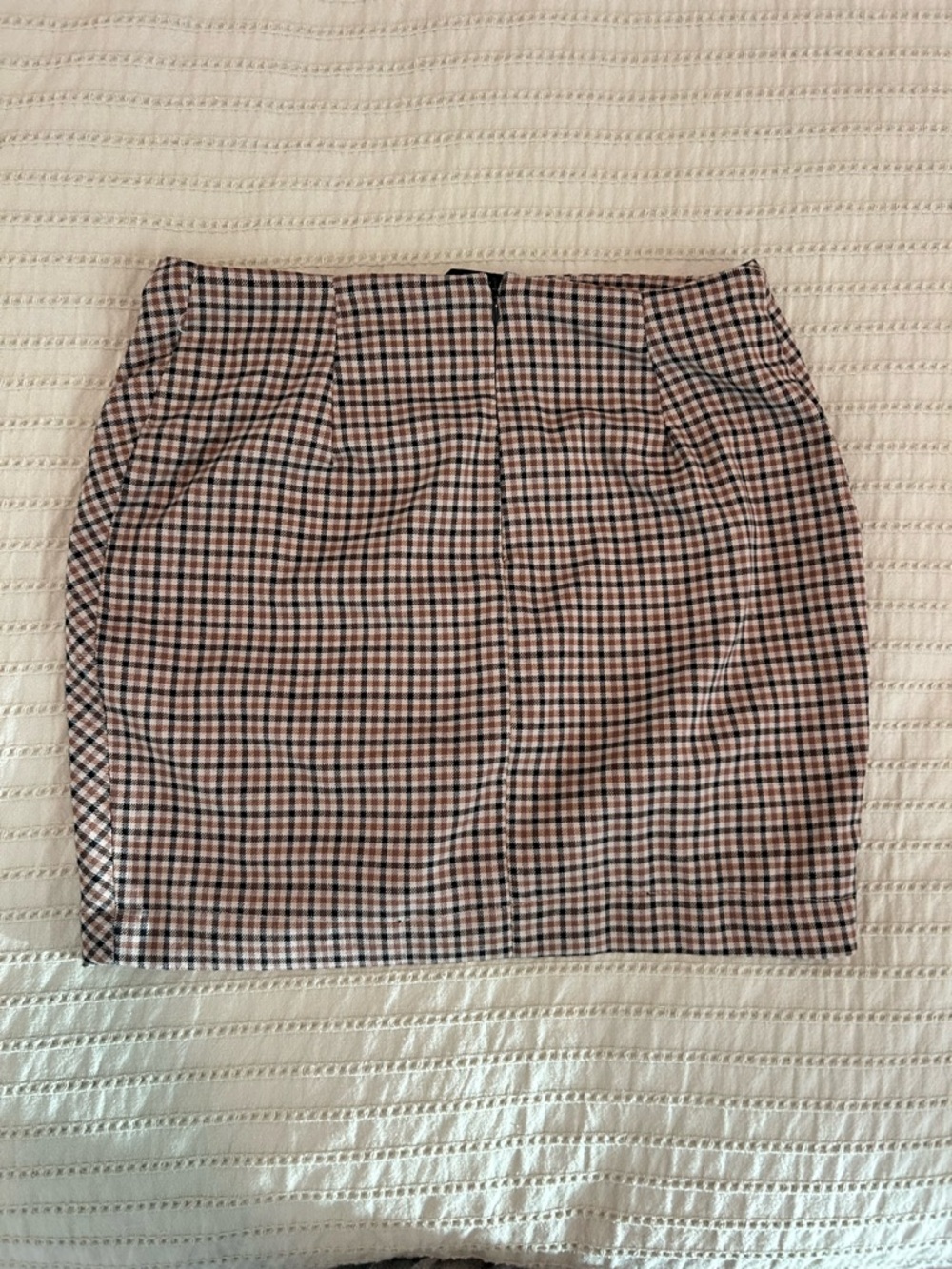 Plaid Mini Skirt in Black and Cream